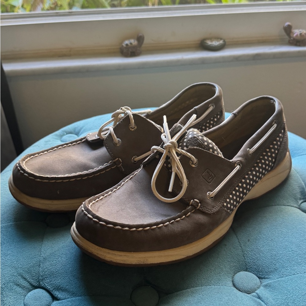 Women's grey with white polkadots Boat Shoes
